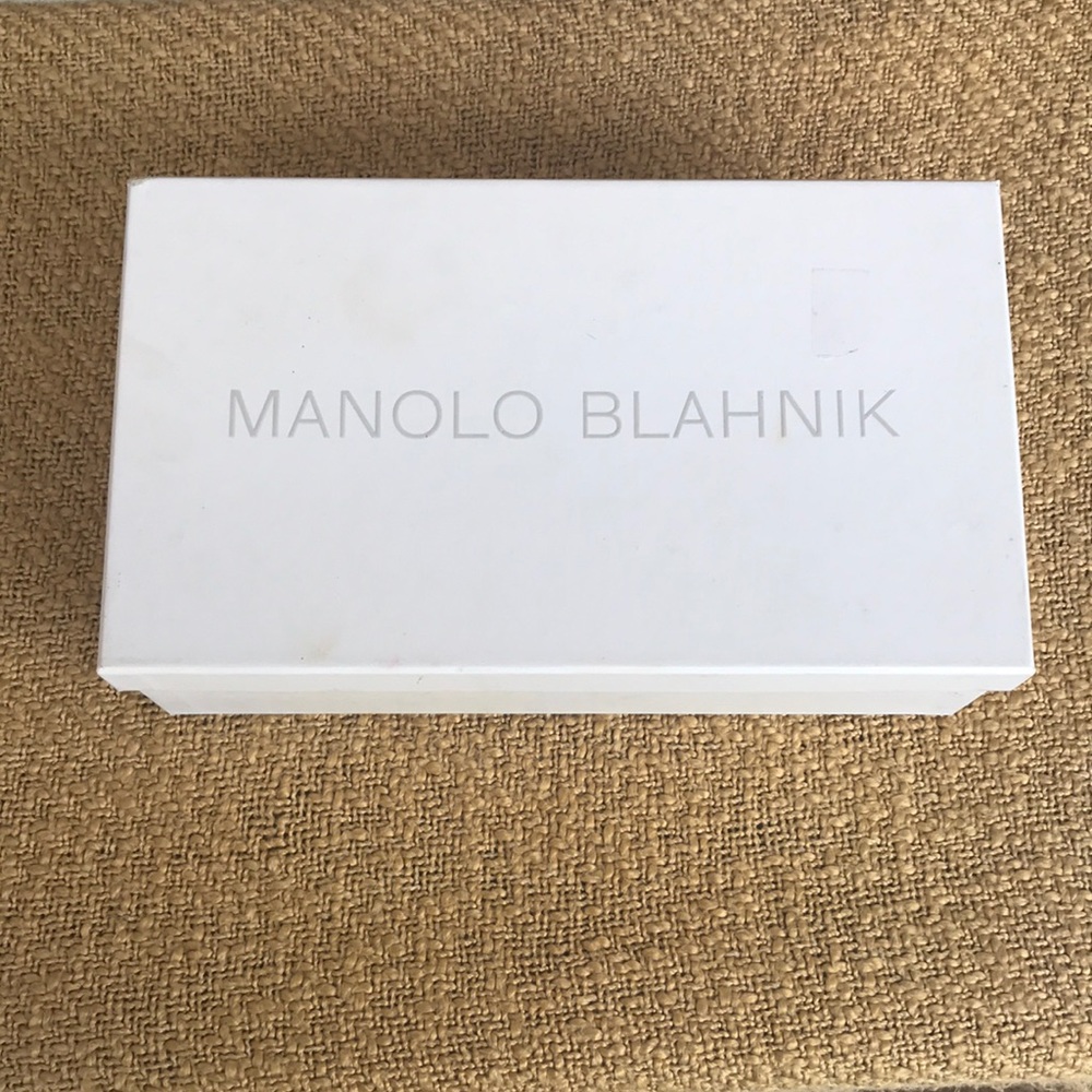 Manolo shoe box